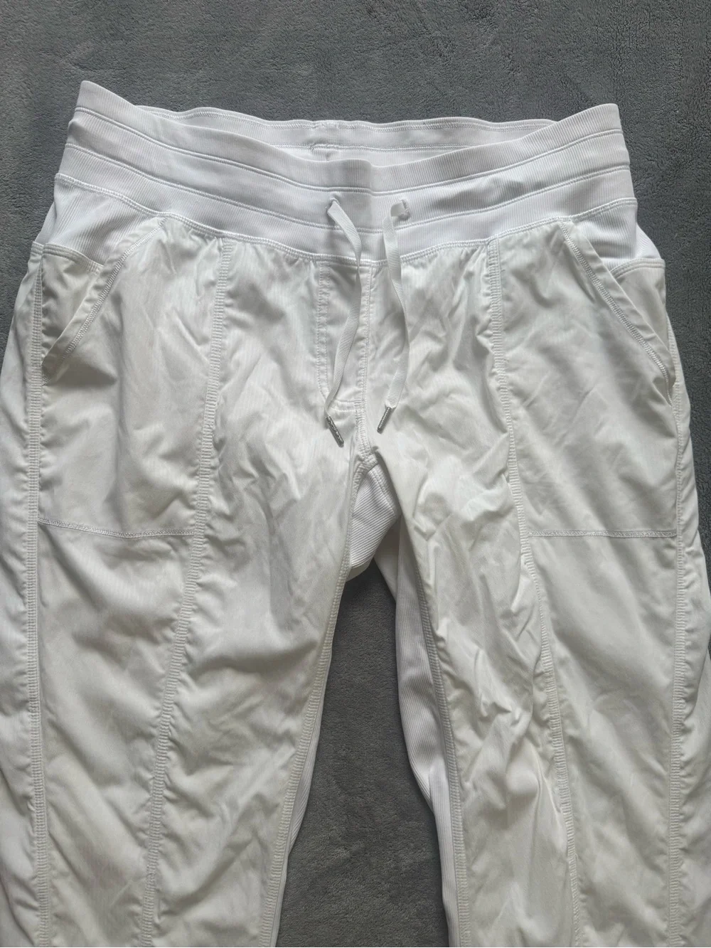 Lululemon White Performance Jogger Pants size 12